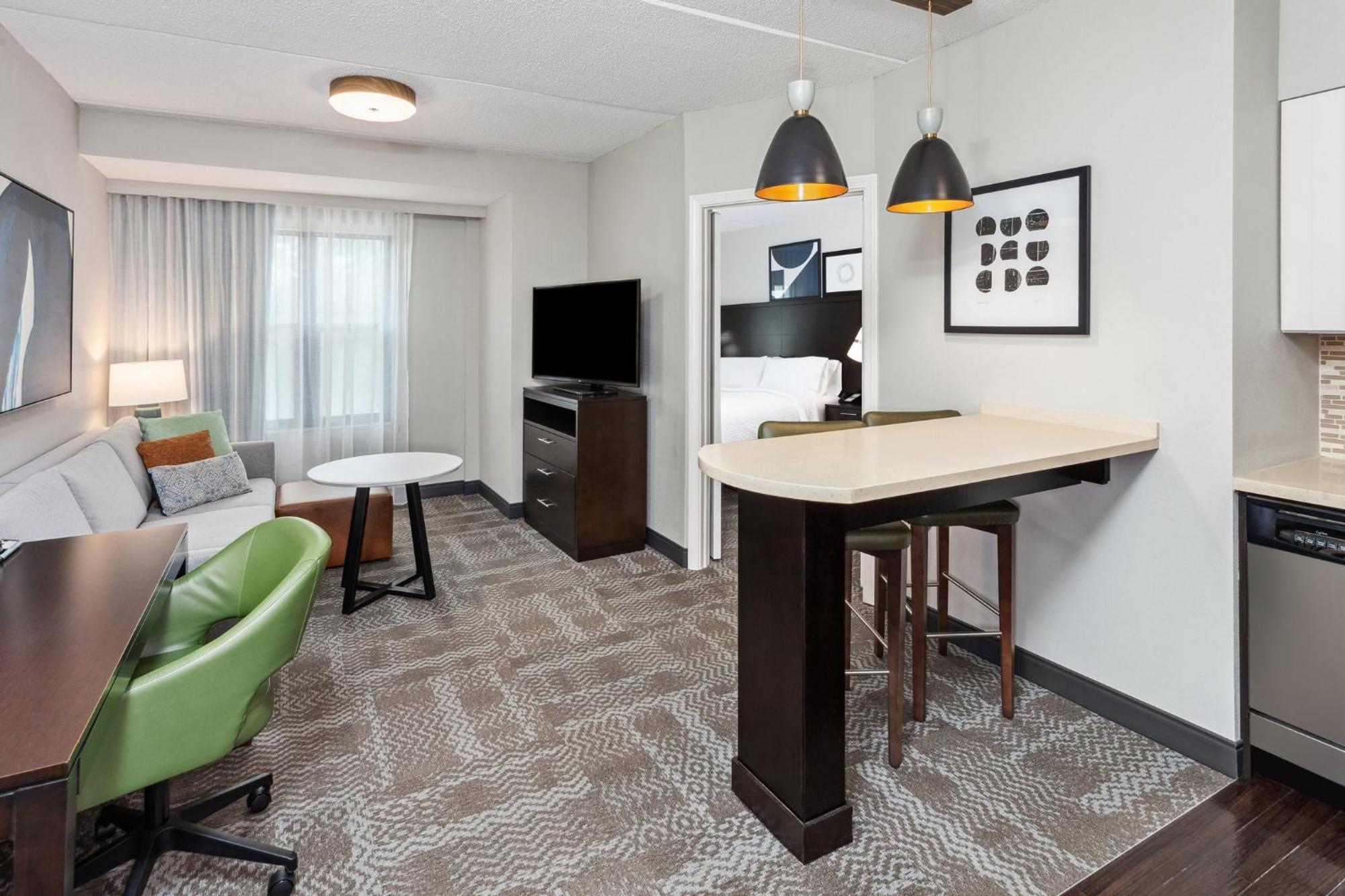 Staybridge Wolf Rd-colonie Center By Ihg 2*