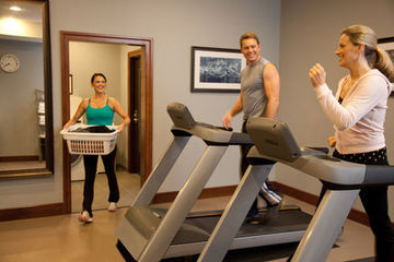 Staybridge Wolf Rd-colonie Center By Ihg Hotel Albany